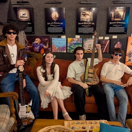 Free Drinks Band and Singing Group